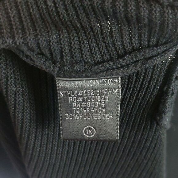 Cyrus Women's 1X Purple White & Black Colorblock Sweater - Picture 6 of 7